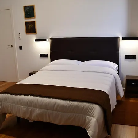 Atrium アパート